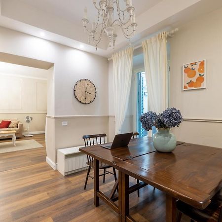 Charming Apartment With Patio A Few Steps From Colosseum Εξωτερικό φωτογραφία