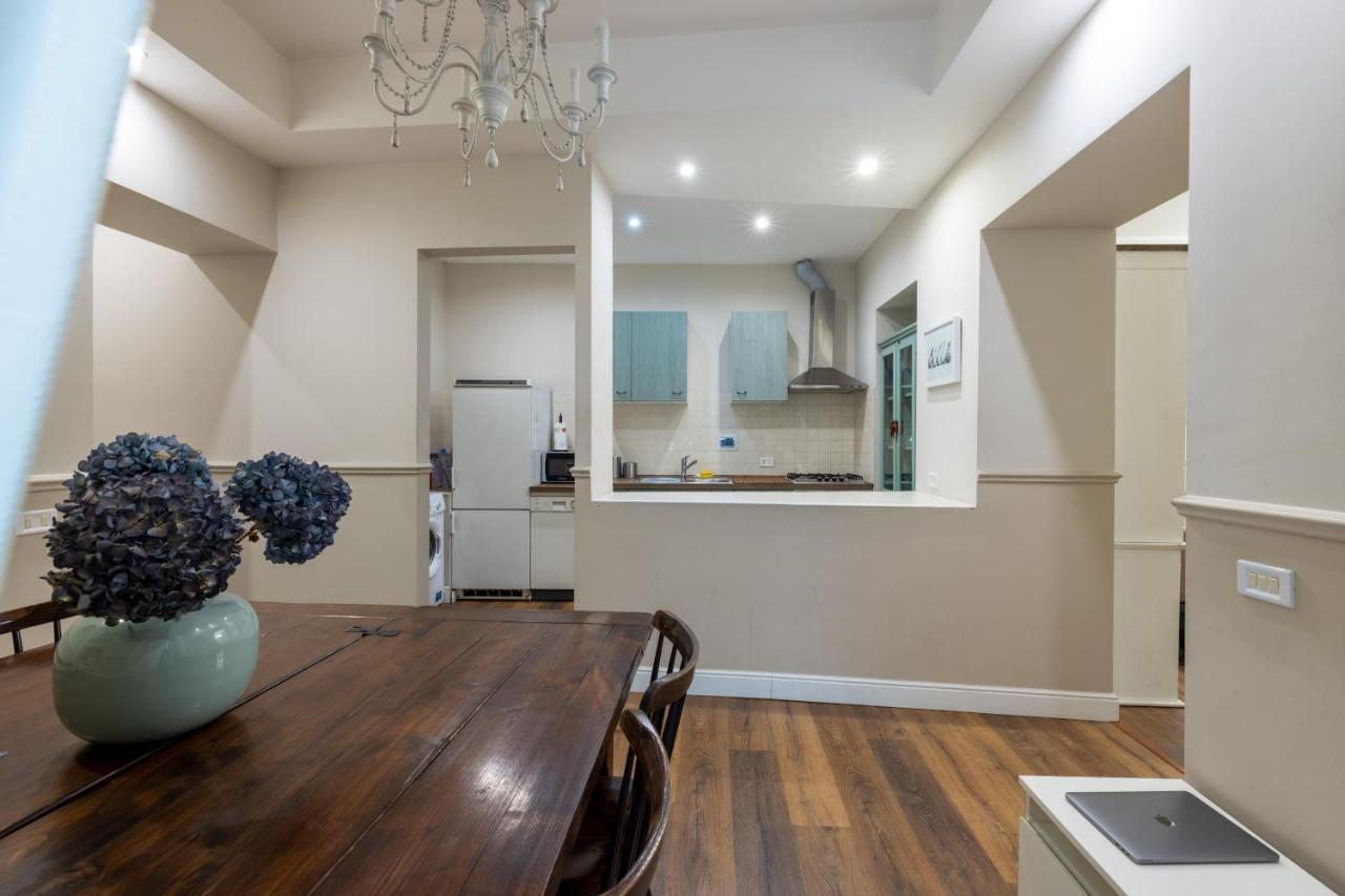 Charming Apartment With Patio A Few Steps From Colosseum Εξωτερικό φωτογραφία