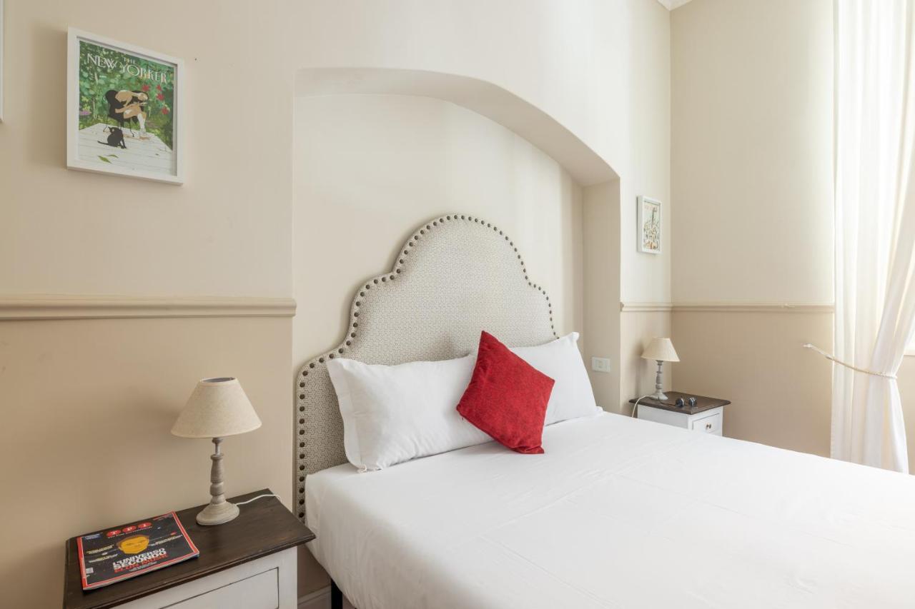 Charming Apartment With Patio A Few Steps From Colosseum Εξωτερικό φωτογραφία