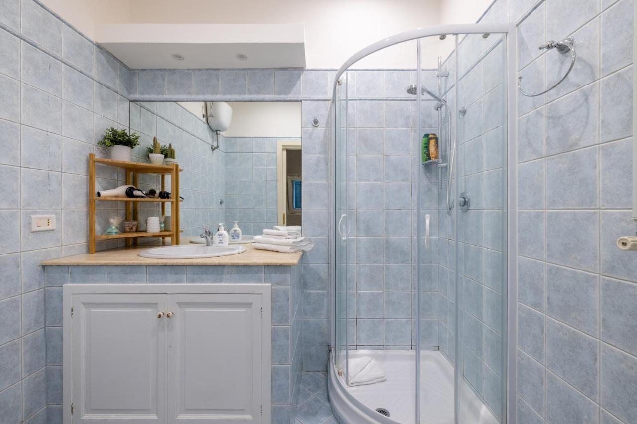 Charming Apartment With Patio A Few Steps From Colosseum Εξωτερικό φωτογραφία