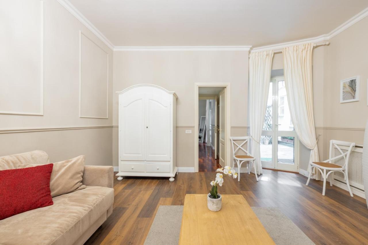 Charming Apartment With Patio A Few Steps From Colosseum Εξωτερικό φωτογραφία
